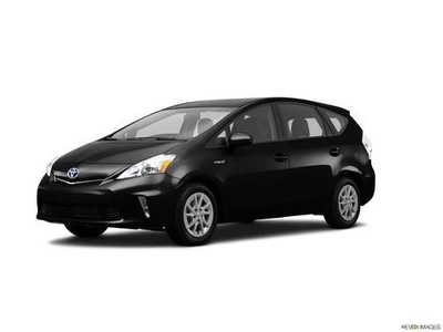 2014 Toyota Prius v for Sale in Co Bluffs, Iowa
