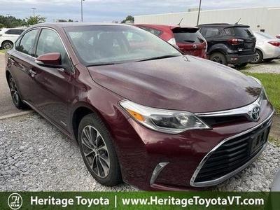 2016 Toyota Avalon Hybrid for Sale in Co Bluffs, Iowa