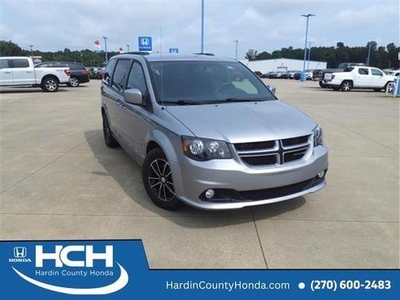 2017 Dodge Grand Caravan for Sale in Co Bluffs, Iowa