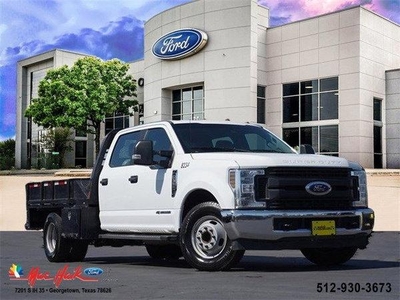 2019 Ford F-350 Chassis Cab for Sale in Co Bluffs, Iowa