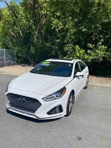 2019 Hyundai Sonata for Sale in Co Bluffs, Iowa