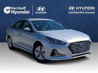 2019 Hyundai Sonata Hybrid for Sale in Co Bluffs, Iowa