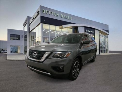 2019 Nissan Pathfinder for Sale in Co Bluffs, Iowa