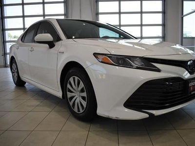 2019 Toyota Camry Hybrid for Sale in Co Bluffs, Iowa