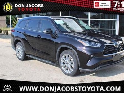 2021 Toyota Highlander for Sale in Co Bluffs, Iowa