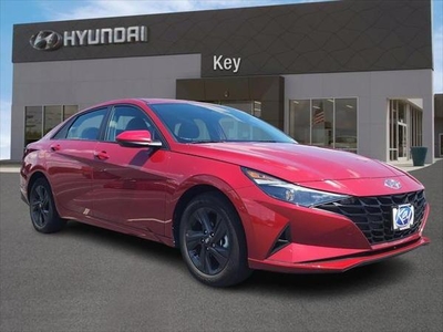 2022 Hyundai Elantra Hybrid for Sale in Co Bluffs, Iowa