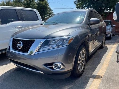 2016 Nissan Pathfinder for Sale in Co Bluffs, Iowa