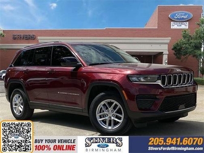 2023 Jeep Grand Cherokee for Sale in Co Bluffs, Iowa