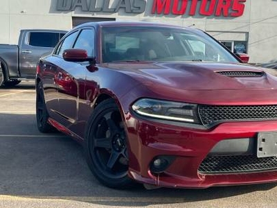 Dodge Charger 6.4L V-8 Gas