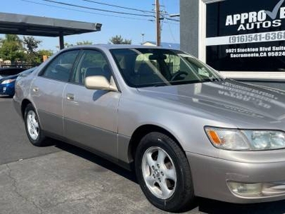 Lexus ES 3.0L V-6 Gas