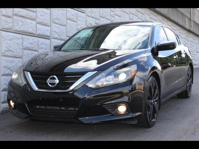 Used 2017 Nissan Altima 2.5 SR w/ Midnight Edition Package