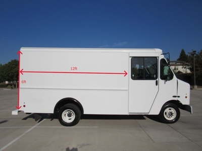 2014 Ford E-Series E 350 SD 138 in. WB Stripped DRW Chassis for sale in Oakdale, CA