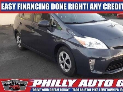 2015 Toyota Prius for Sale in Secaucus, New Jersey
