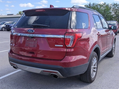 2017 Ford Explorer XLT in Boerne, TX