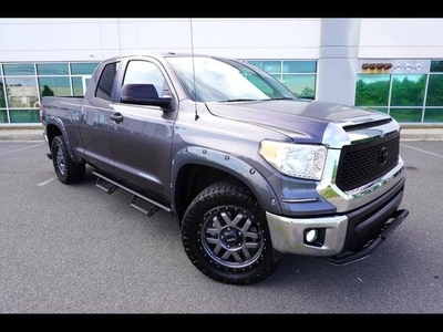 2017 Toyota Tundra for Sale in Northwoods, Illinois