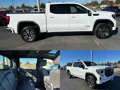 2022 GMC Sierra 1500 4WD AT4 Crew Cab in Columbia, MO