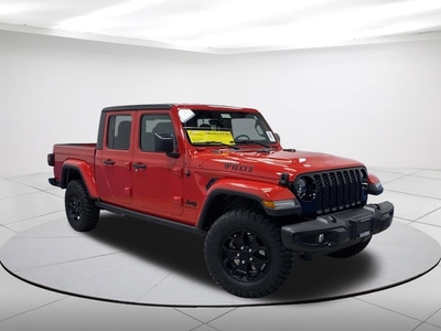 2023 Jeep Gladiator in Plymouth, WI