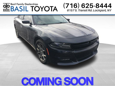 Used 2017 Dodge Charger SXT With Navigation & AWD