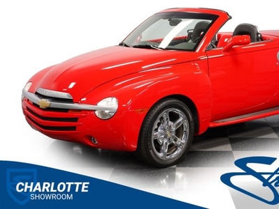 FOR SALE: 2005 Chevrolet SSR $26,995 USD