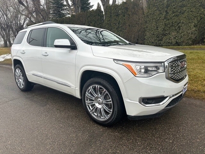 2017 GMCAcadia Denali SUV