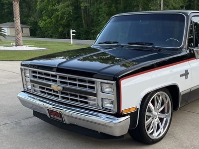 1986 Chevrolet C10 Pickup