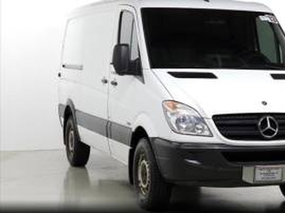 Mercedes-Benz Sprinter Cargo Van 3000