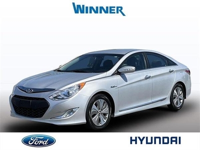 2013 Hyundai Sonata Hybrid for Sale in Northwoods, Illinois