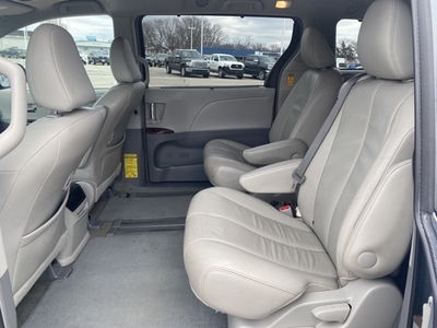 2014 Toyota Sienna XLE 7-Passenger Auto Access Se in Fort Dodge, IA