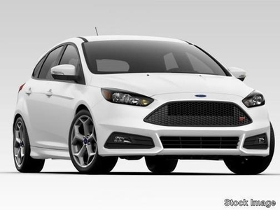 2017 Ford Focus ST for Sale in Chicago, Illinois