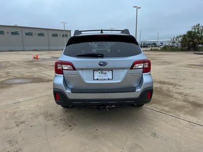 2018 Subaru Outback 3.6R in Galveston, TX