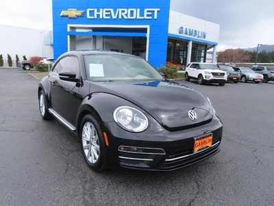 2018 Volkswagen Beetle for Sale in Chicago, Illinois