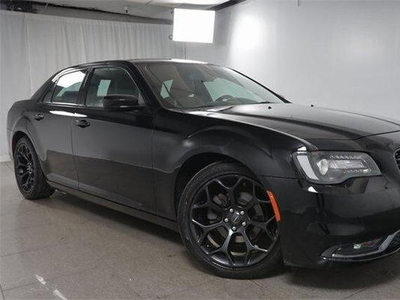 2019 Chrysler 300