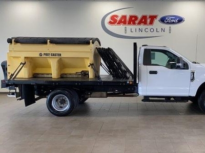 2021 Ford F-350 Chassis Cab for Sale in Saint Louis, Missouri