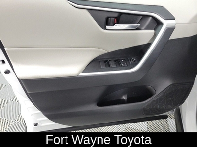 2021 Toyota RAV4 XLE in Fort Wayne, IN