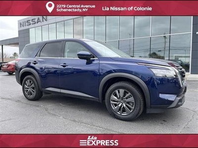 2022 Nissan Pathfinder for Sale in Chicago, Illinois