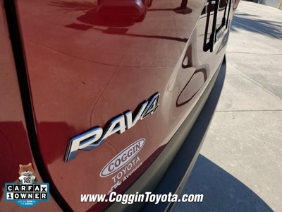 2022 Toyota RAV4 XLE PREMIUM in Jacksonville, FL