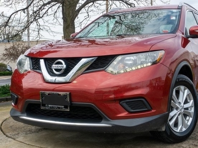 Pre-Owned 2015 Nissan
