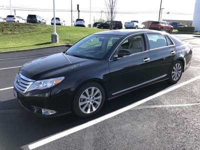 Used 2012 Toyota Avalon Limited FWD