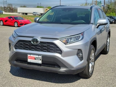 Used 2019 Toyota RAV4 XLE Premium for sale in North Brunswick, NJ 08902: Sport Utility Details - 677629877 | Kelley Blue Book