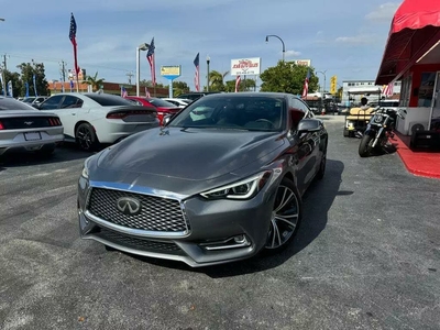 2017 INFINITI Q60