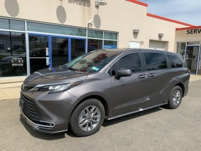 2022 Toyota Sienna