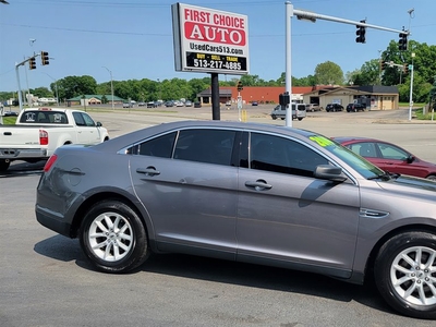 2014 Ford Taurus SE in Middletown, OH