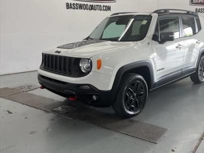 2017 Jeep Renegade 4X4 Trailhawk 4DR SUV