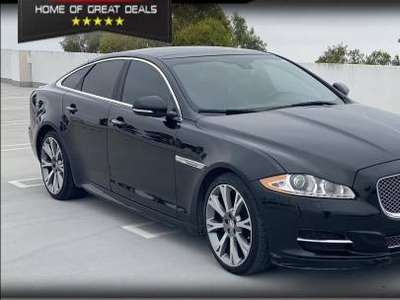 Jaguar XJ 3.0L V-6 Gas Supercharged