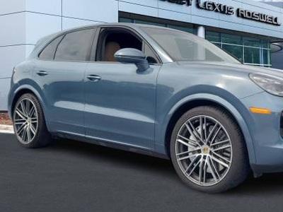 Porsche Cayenne 4.0L V-8 Gas Turbocharged