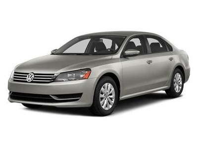 2014 Volkswagen Passat for Sale in Northwoods, Illinois