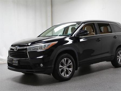 2015 Toyota Highlander for Sale in Chicago, Illinois