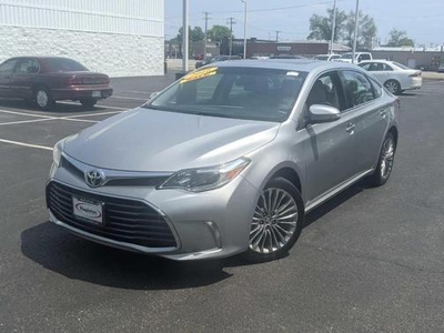 2016 Toyota Avalon for Sale in Chicago, Illinois