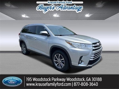 2019 Toyota Highlander for Sale in Denver, Colorado