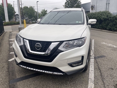Used 2018 Nissan Rogue SV AWD